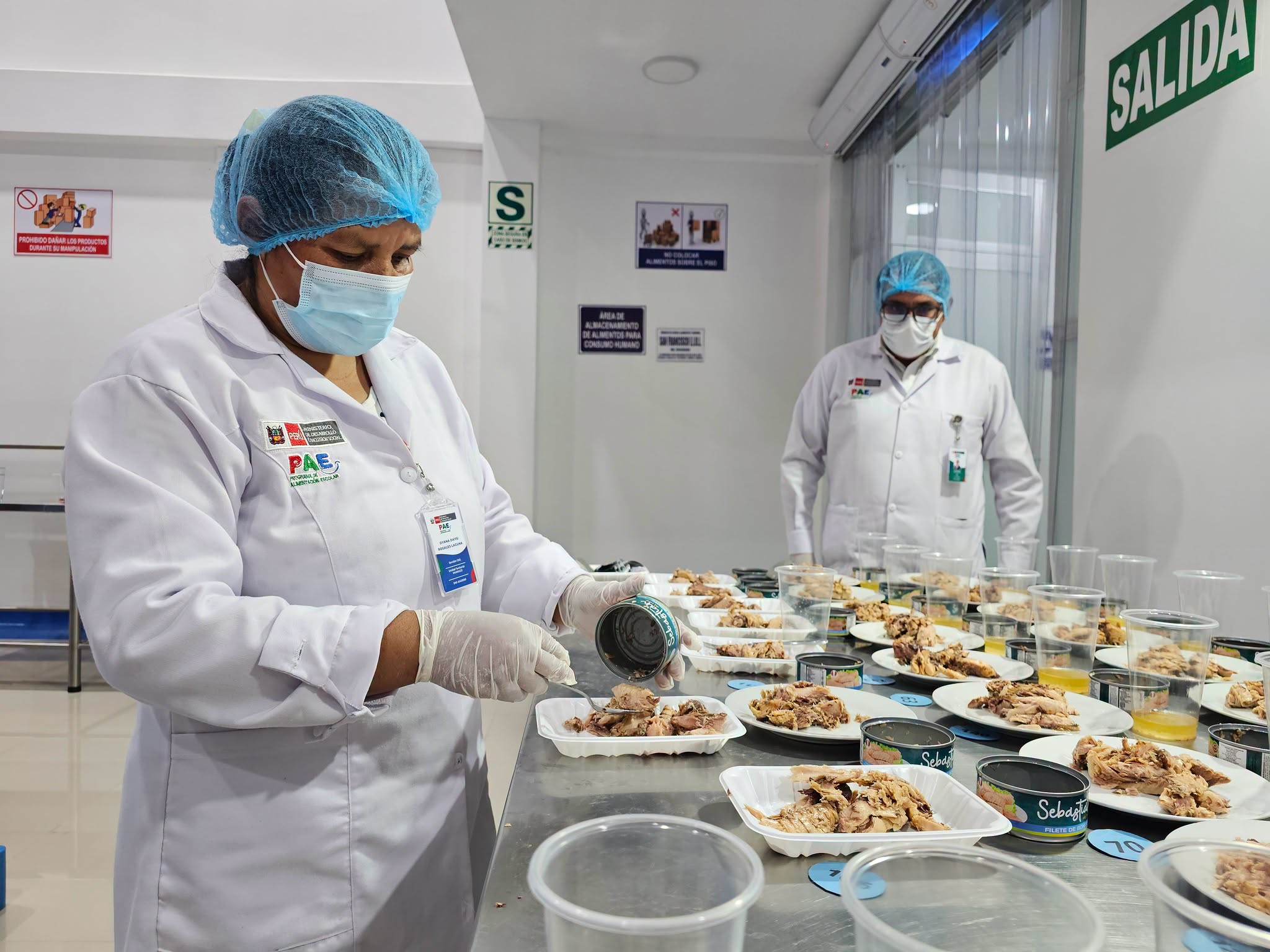 PAE verifica calidad e inocuidad de alimentos destinados a 3373 colegios públicos de Huánuco